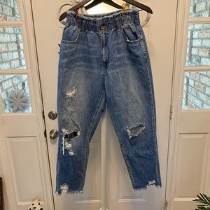 KanCan Distressed Paperbag High Waist Mom Ankle Jeans 15 31
